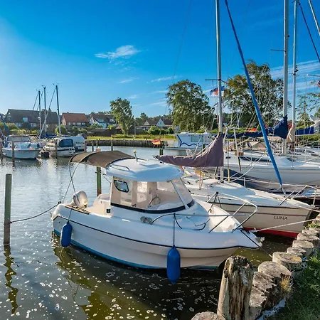 Dock23